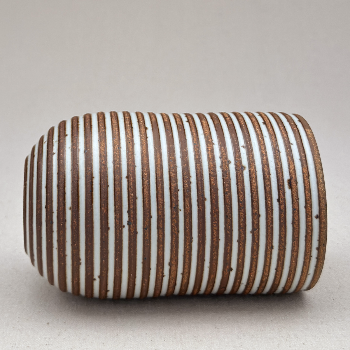 Medium White Stripe Round Top Vase