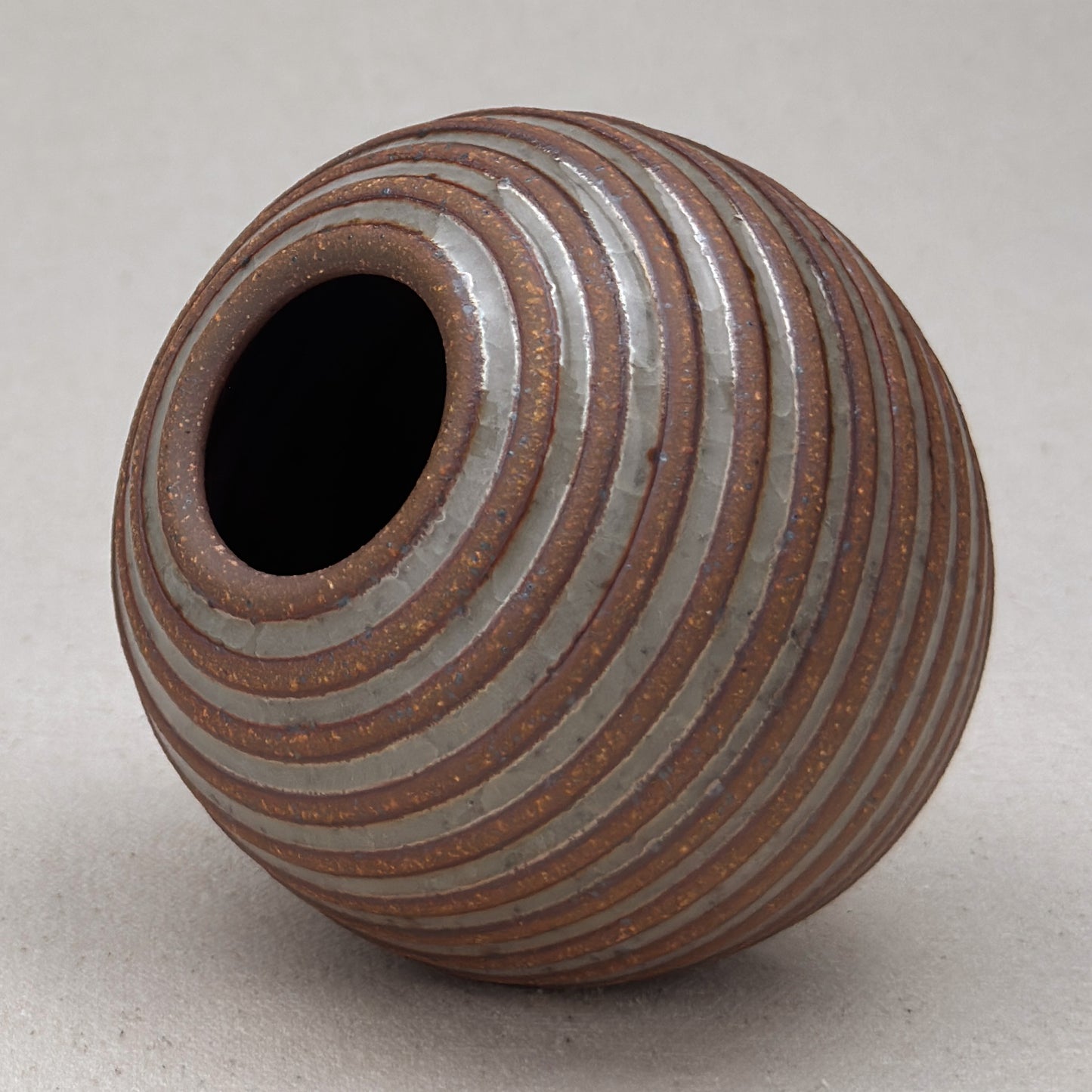 Small Shino Stripe Round Vase
