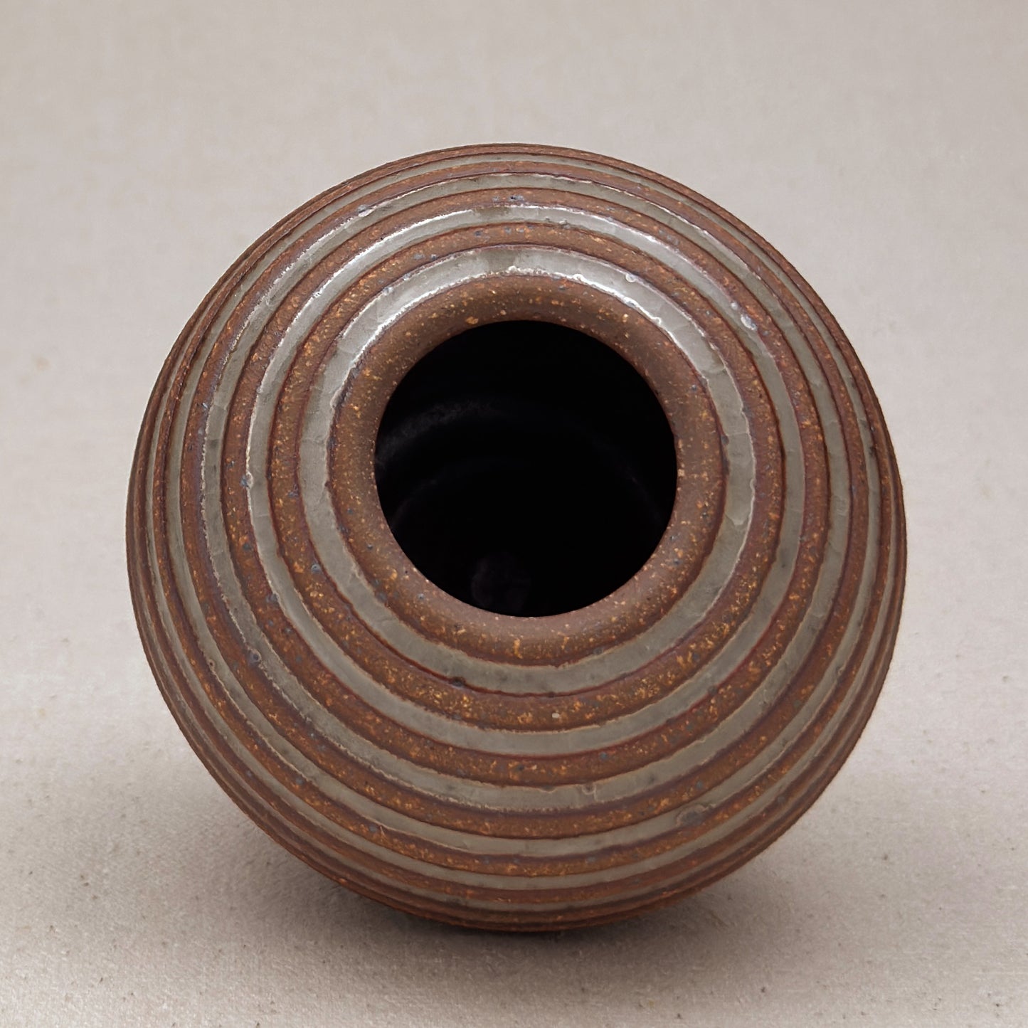 Small Shino Stripe Round Vase