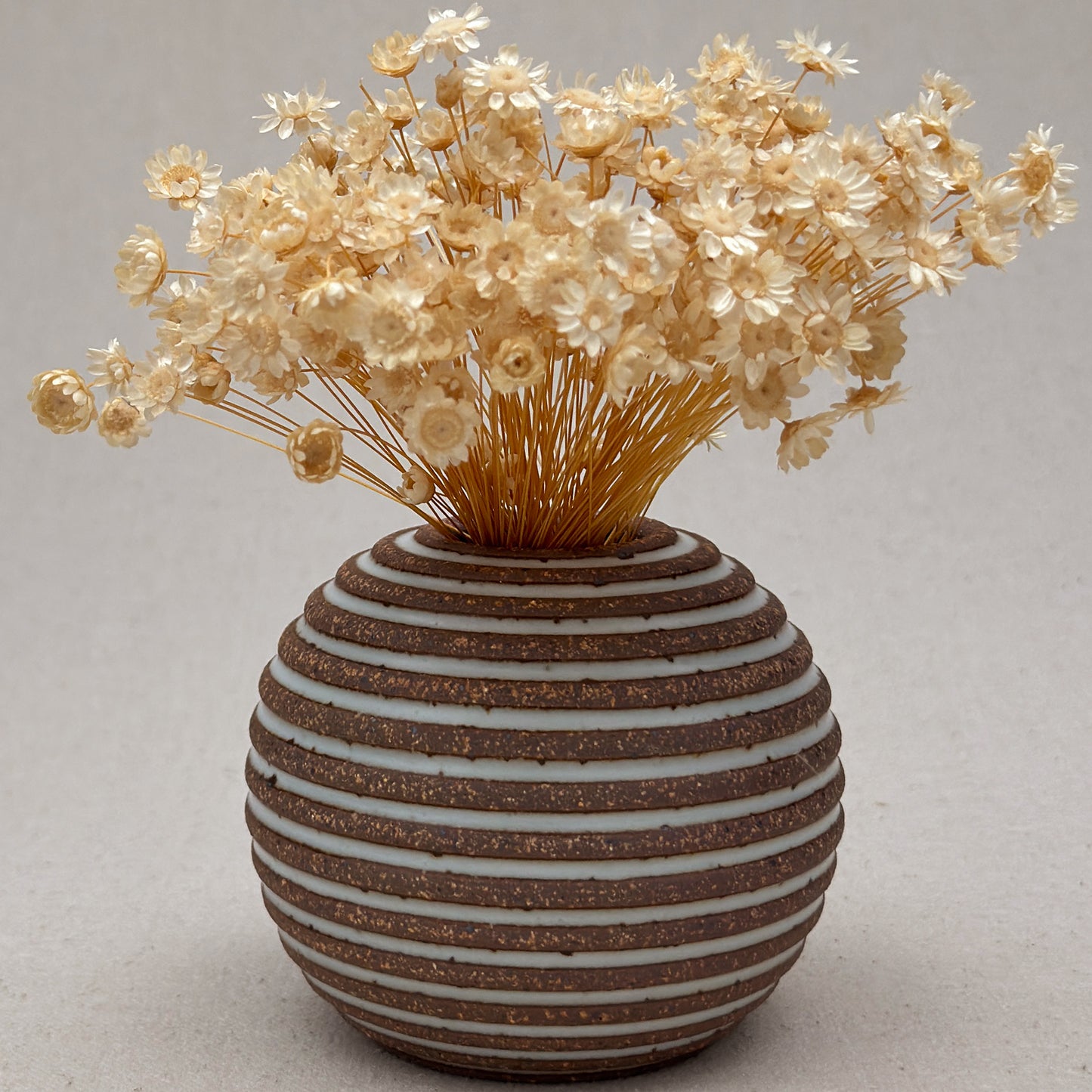 Small White Stripe Round Vase