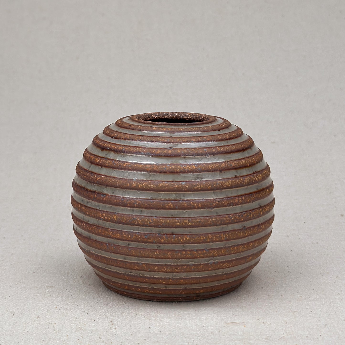 Small Shino Stripe Round Vase
