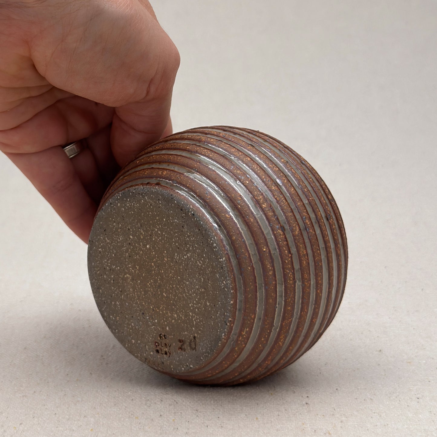 Small Shino Stripe Round Vase