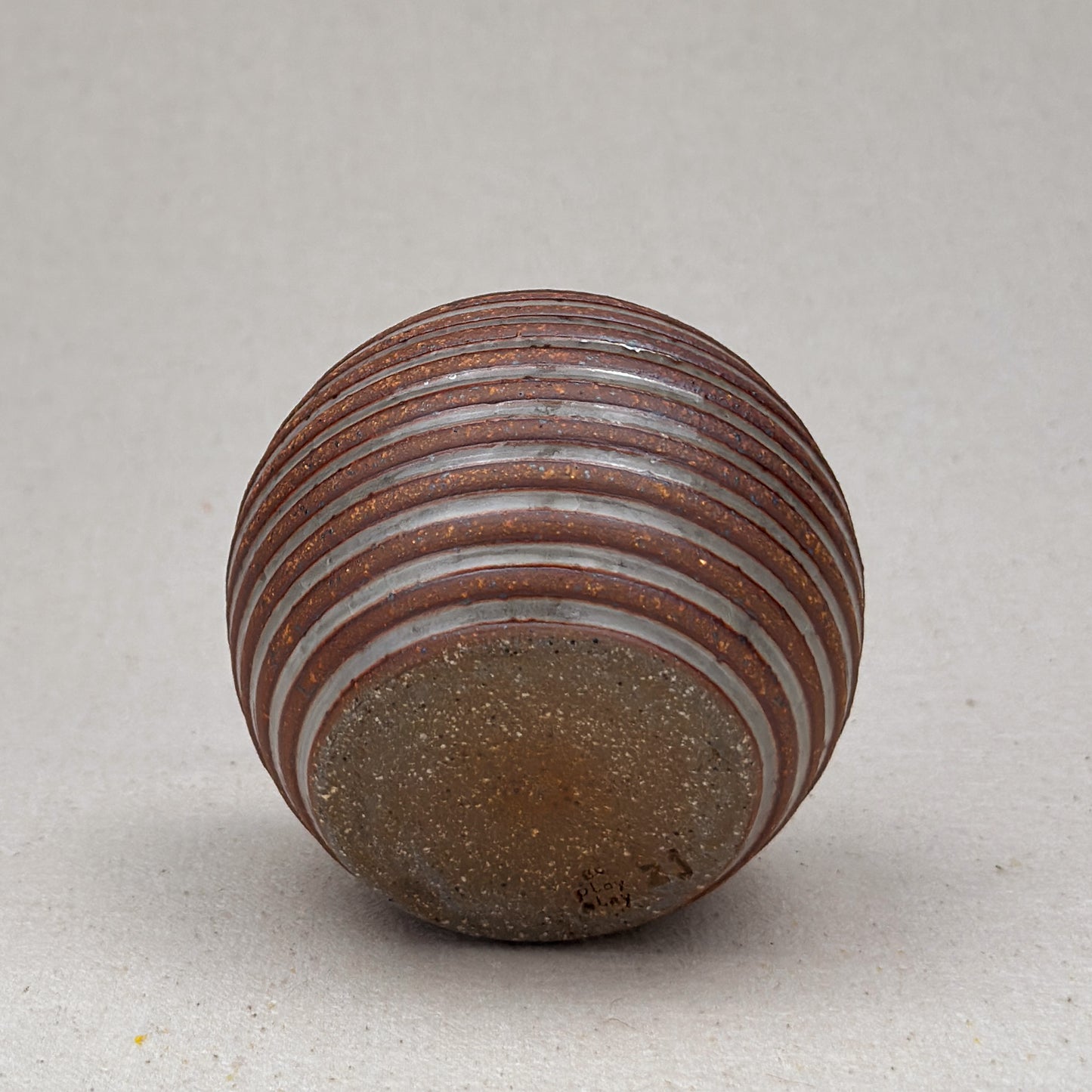 Small Shino Stripe Round Vase