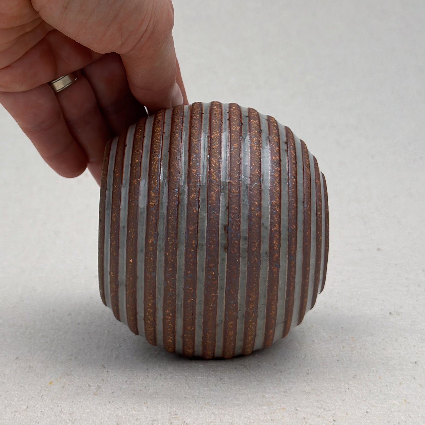 Small Shino Stripe Round Vase