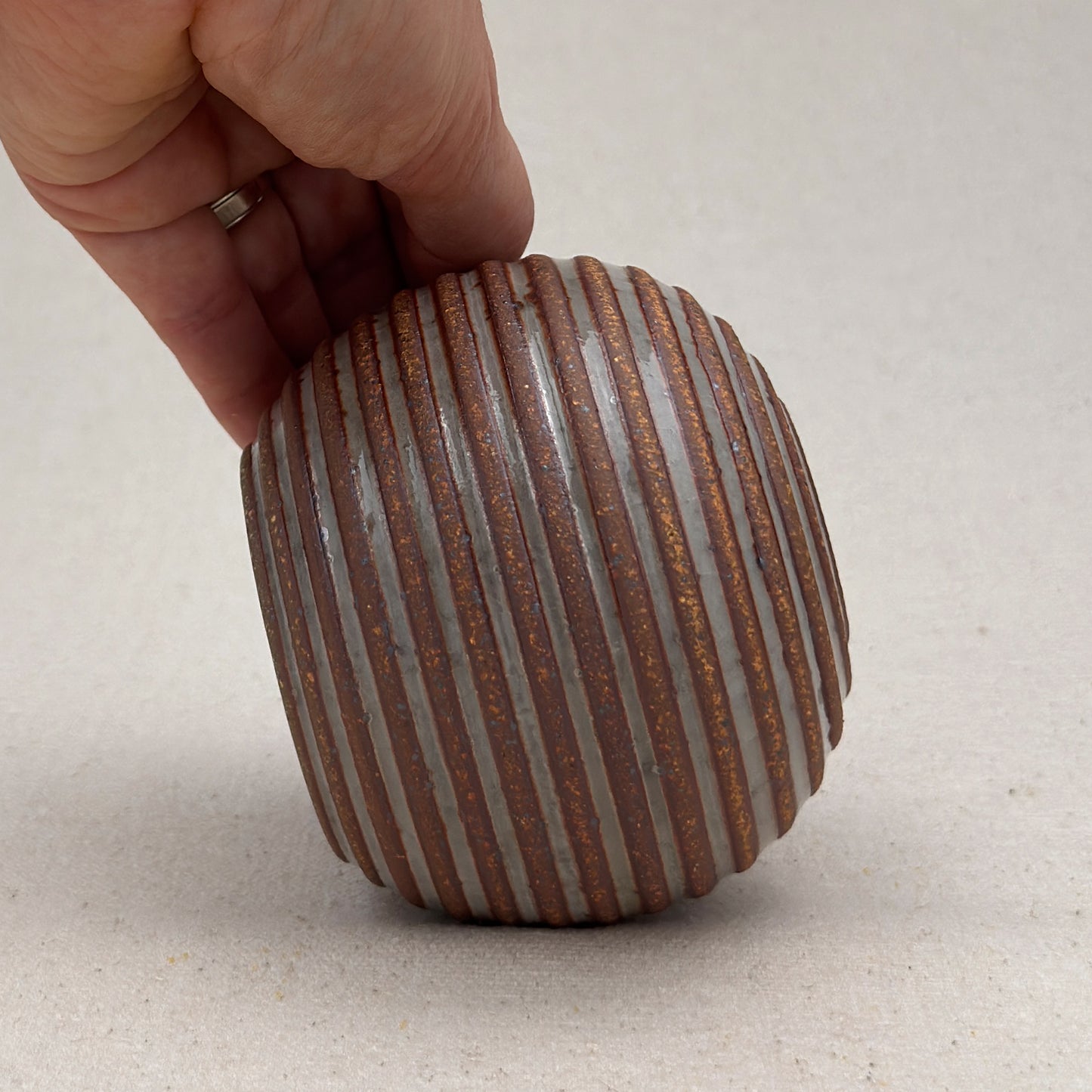 Small Shino Stripe Round Vase