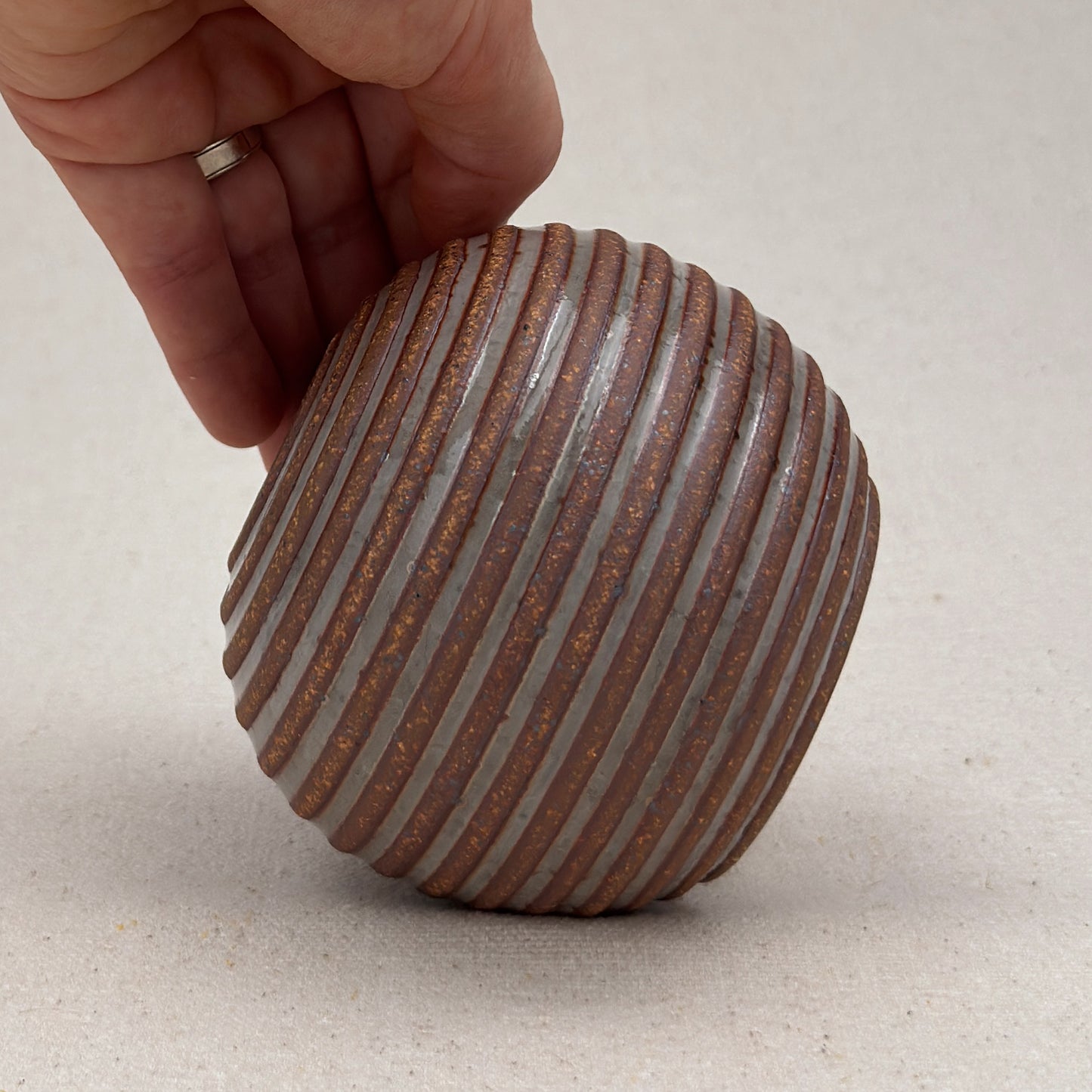 Small Shino Stripe Round Vase