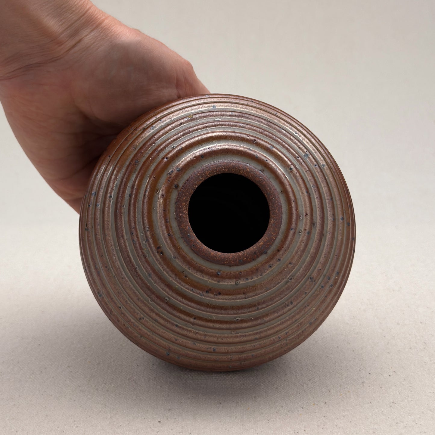 Small Shino Stripe Round Vase