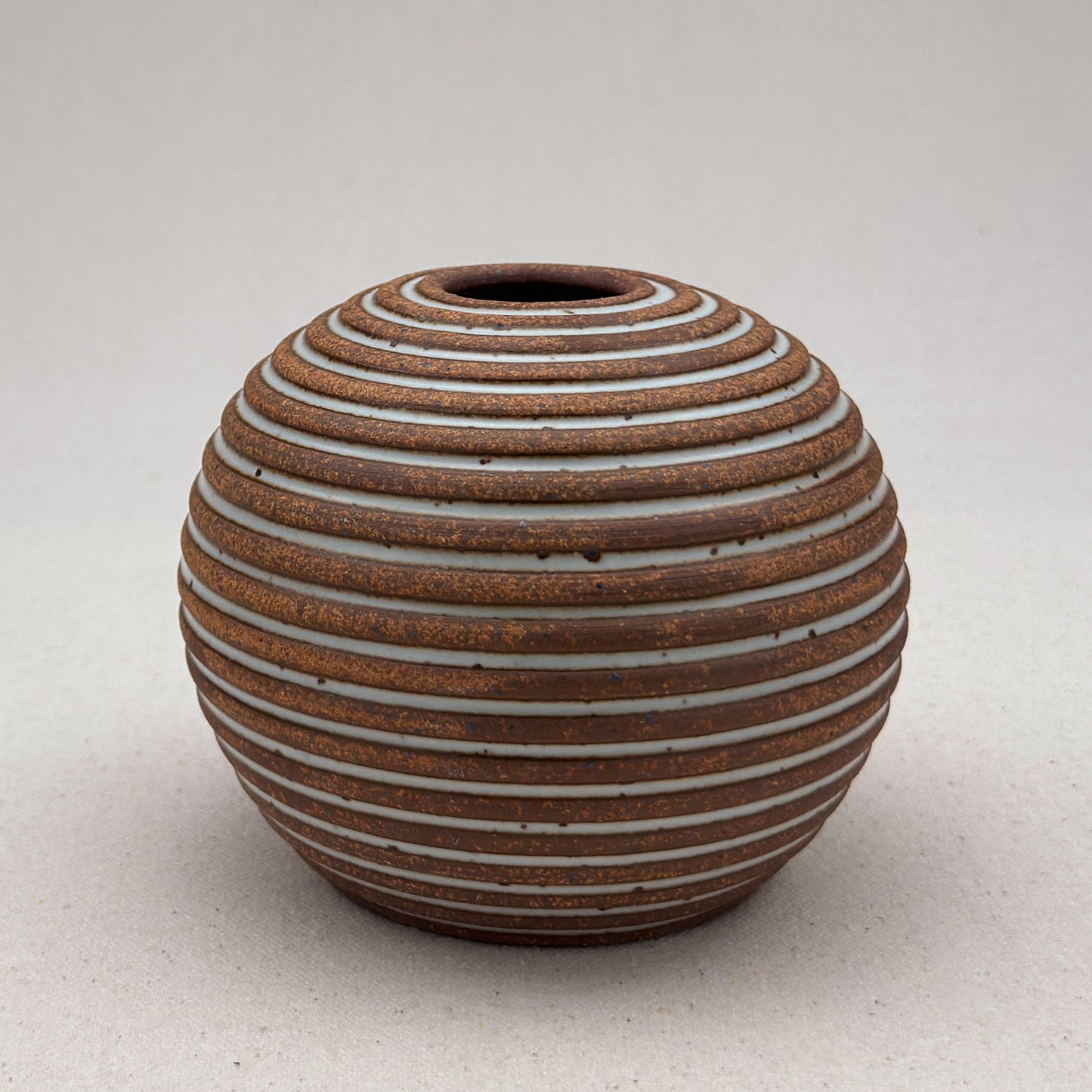 Small White Stripe Round Vase