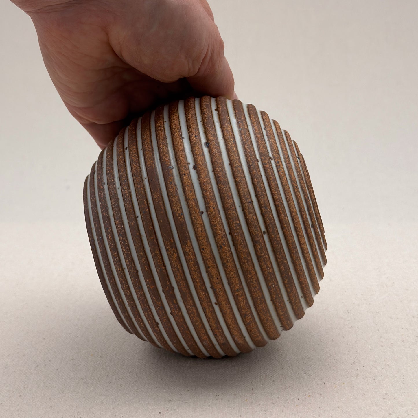 Small White Stripe Round Vase