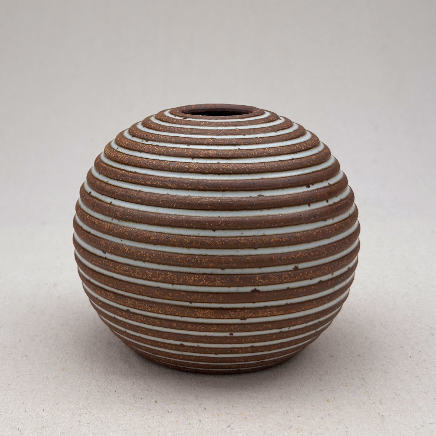 Small White Stripe Round Vase