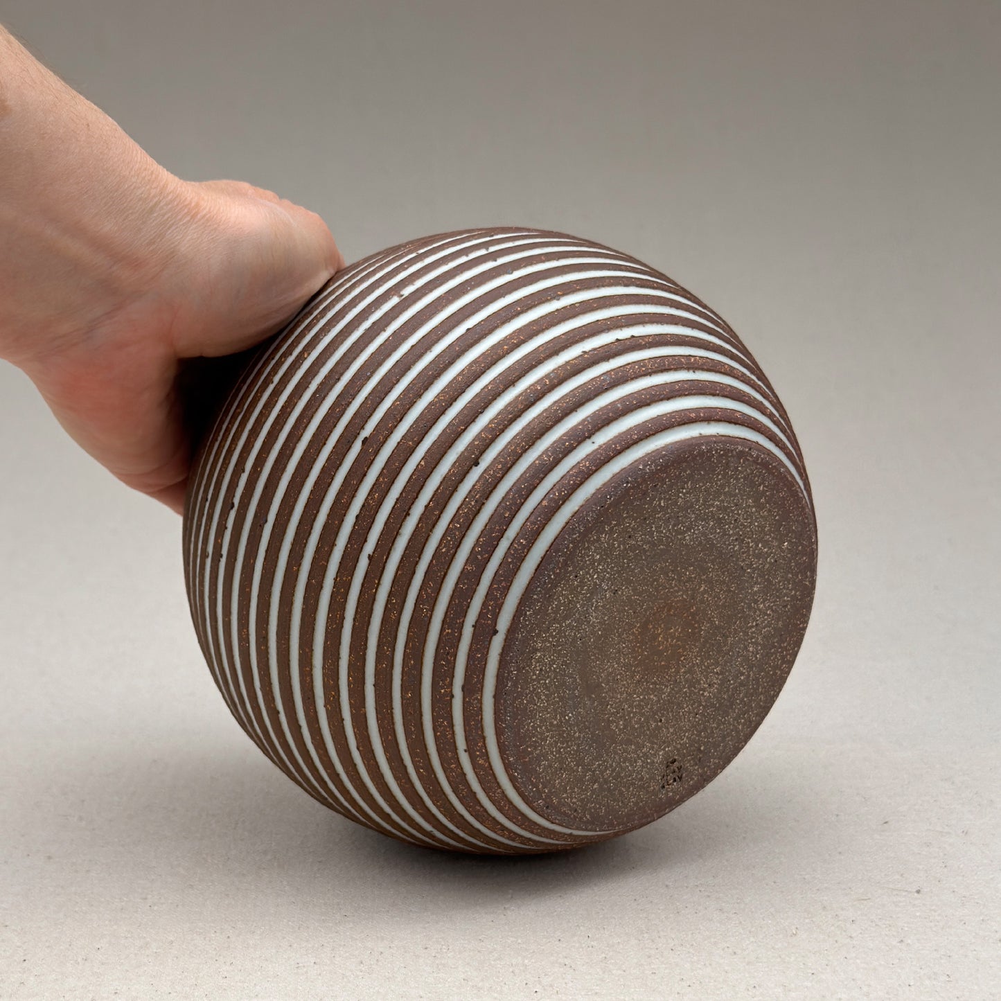 Medium White Stripe Round Vase