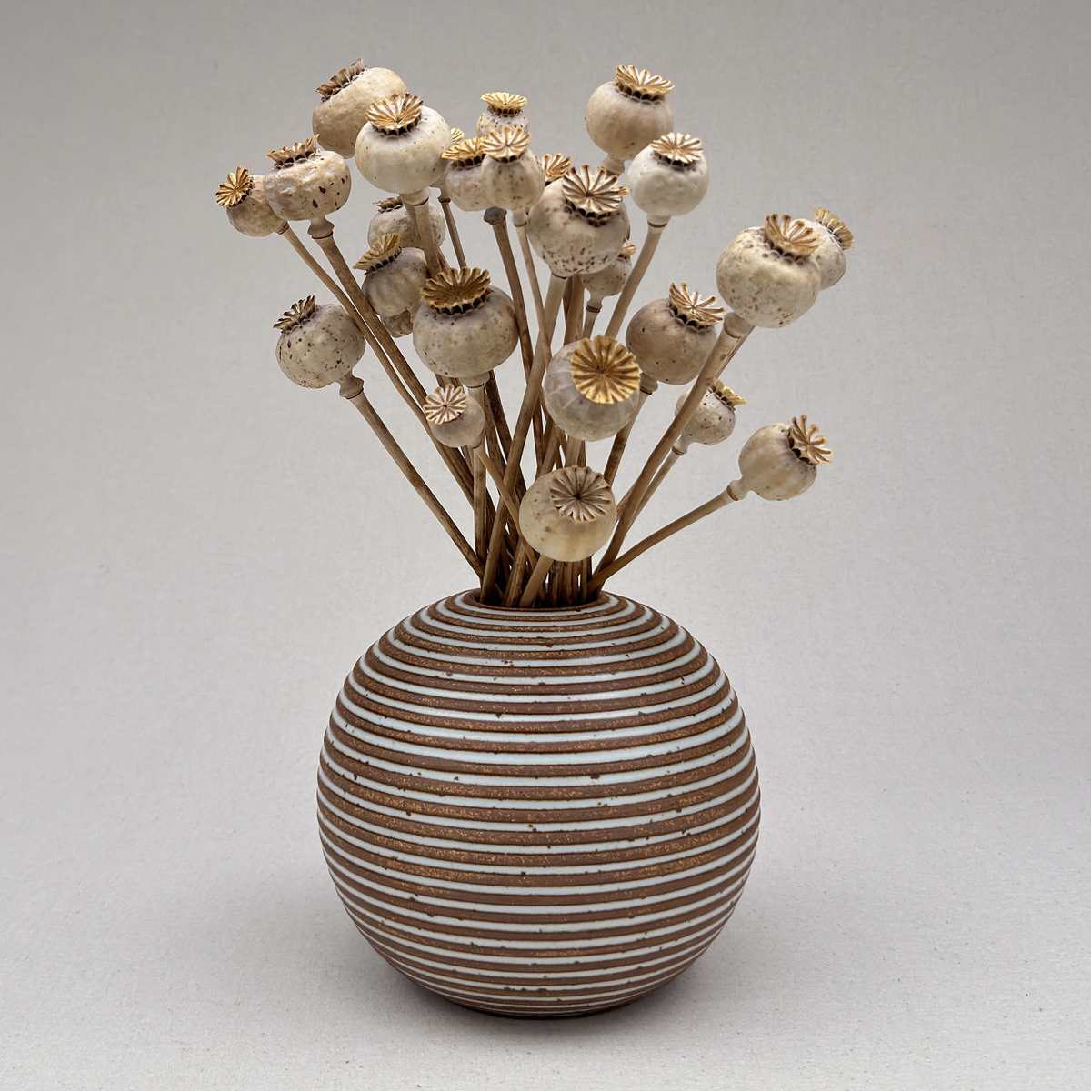 Medium White Stripe Round Vase